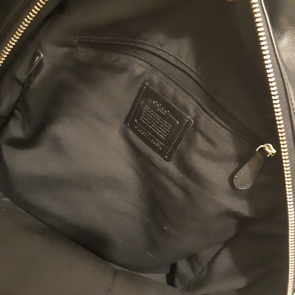 Sold Coach medium backpack - Picture 4 of 5